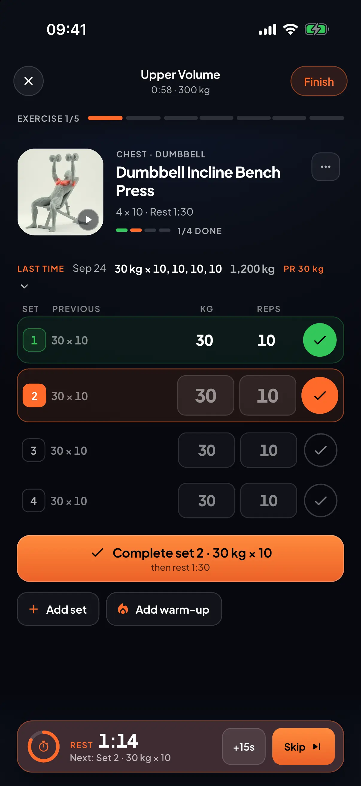 Logging a set in GymVim: set 2 of 4 of a Dumbbell Incline Bench Press, already filled in at 30 kg for 10 reps from last time, with a Complete set button and the rest timer counting down
